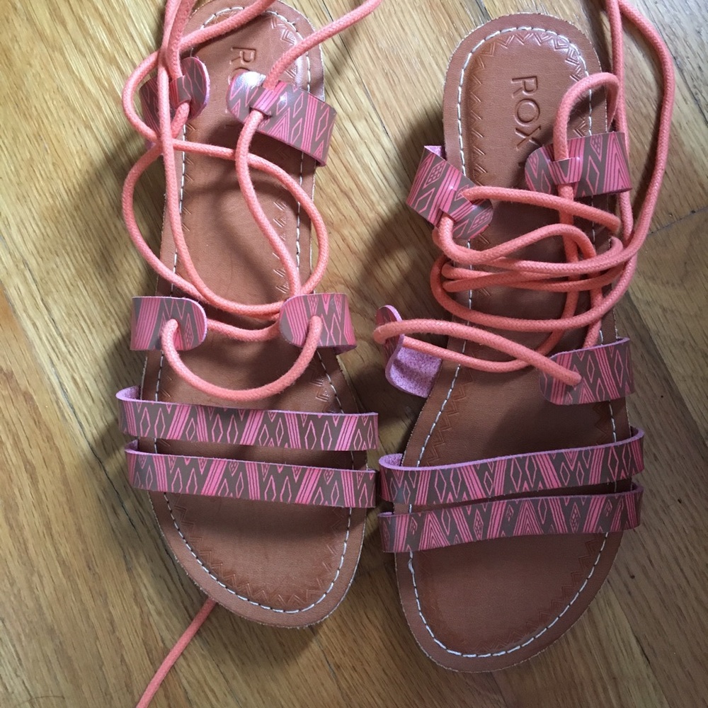 Roxy flat strapy sandal